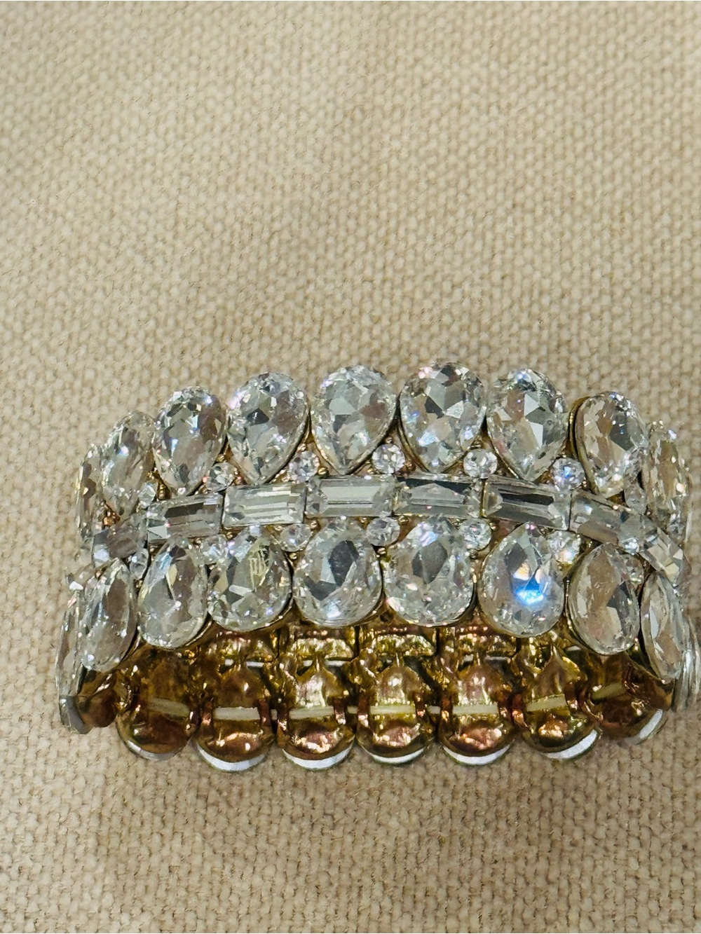 Gold-Tone Stretch Bracelet with Clear Crystal Accents - Picture 5 of 7
